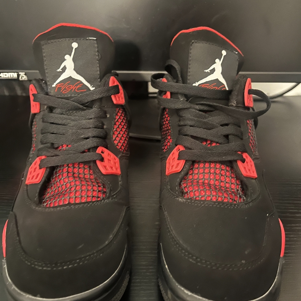 Air Jordan 4 Red Thunder size 7 kids used no box